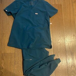 Figs carribean blue set